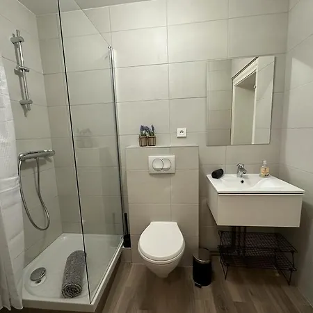 Lägenhet Le Petit Cafe - Centre Ville, Parking Gratuit *